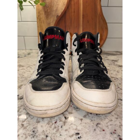 Preowned Jordan Access White/Black Size 7 (Mens/GS) ~8-8.5 Womens main image 5